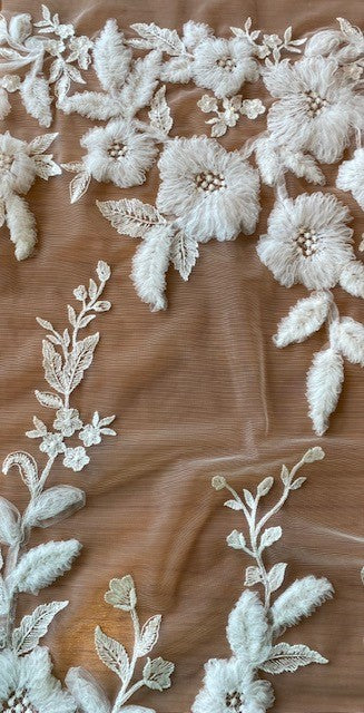 440300 W2475T IVORY